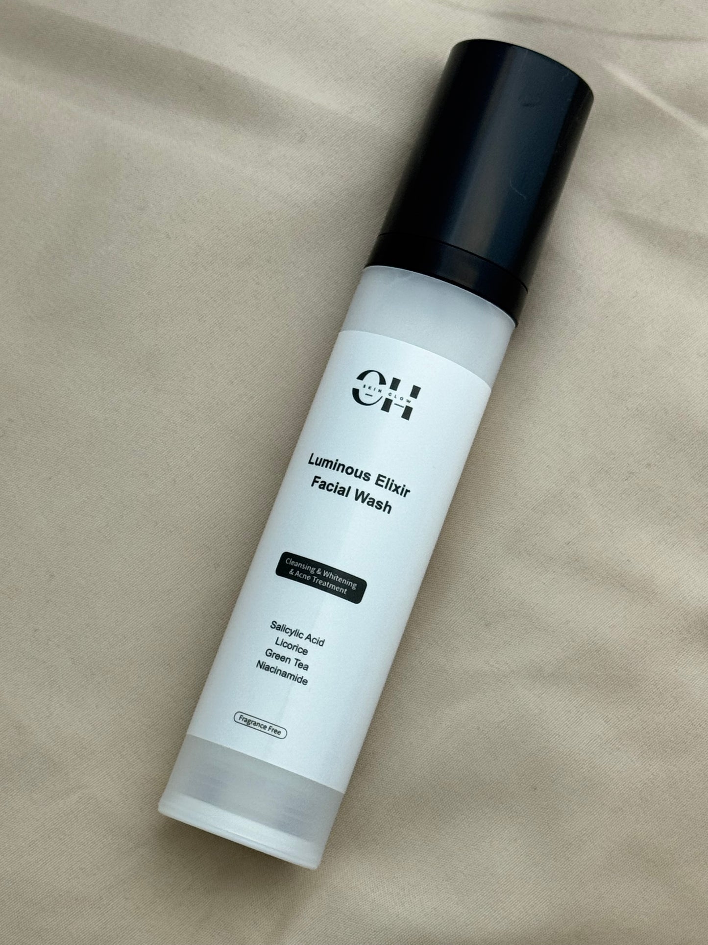 CH Skin Glow Luminous Elixir Facial Wash – BHA, Vit.C, Hyaluronic,Green tea extract and Licorice Root.