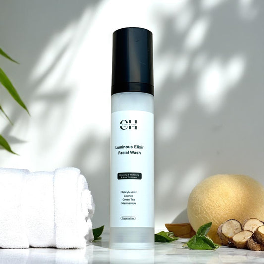 CH Skin Glow Luminous Elixir Facial Wash – BHA, Vit.C, Hyaluronic,Green tea extract and Licorice Root.